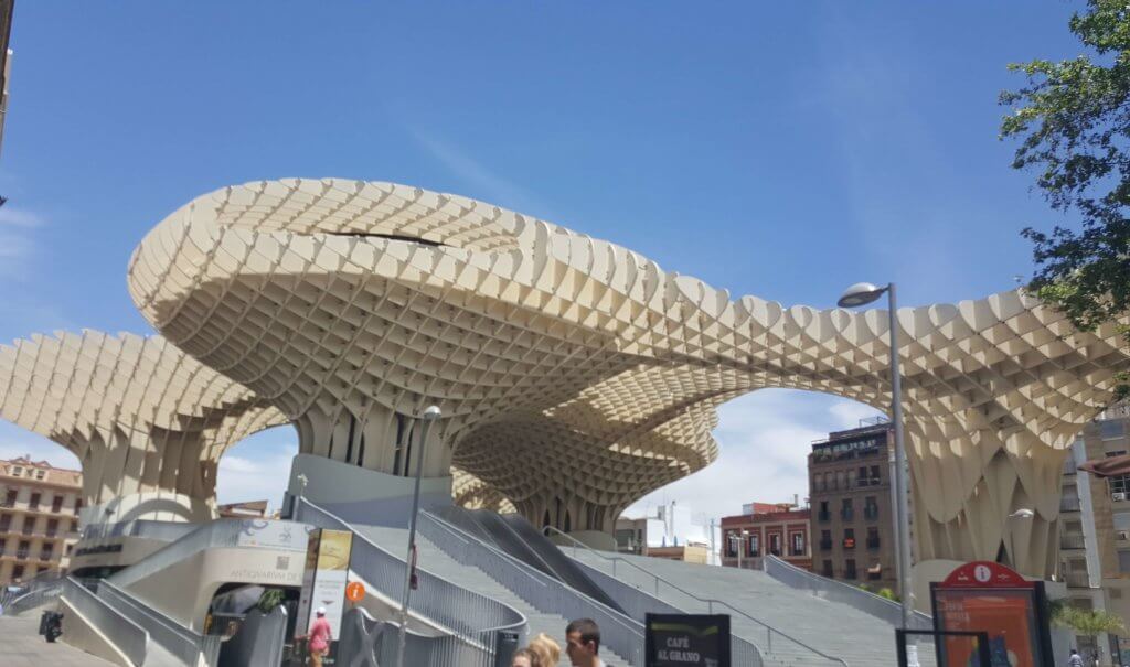 Das Metropol Parasol in Sevilla
