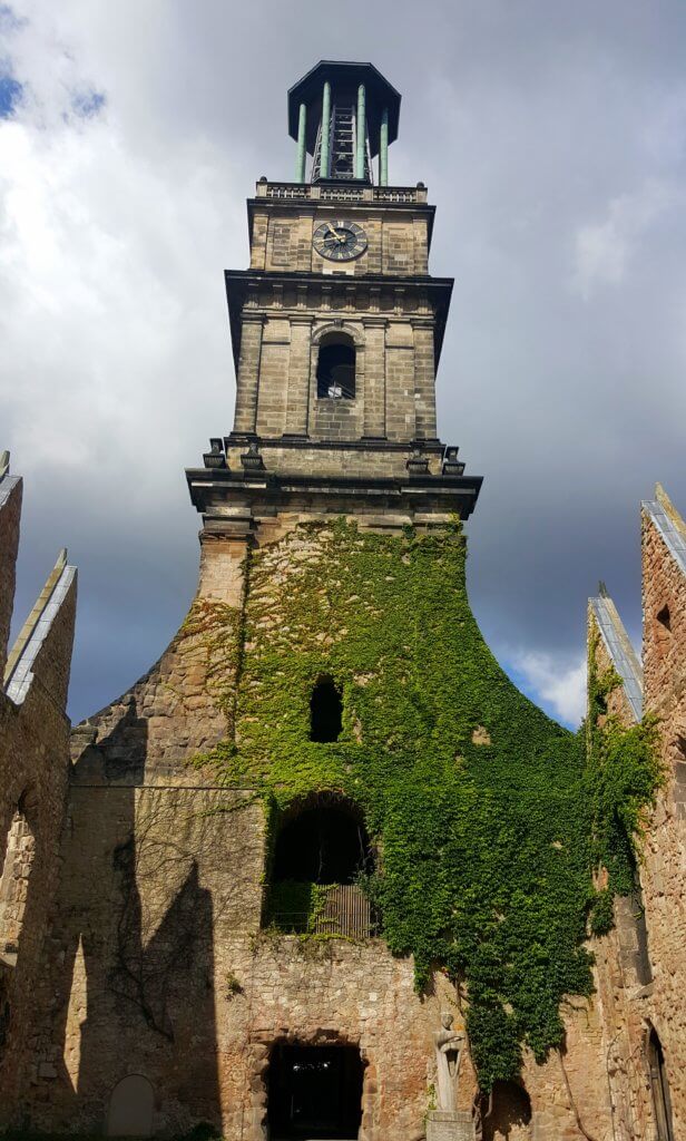 Der schiefe Turm der Aegidienkirche