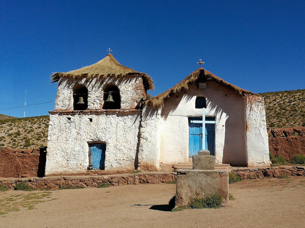 kleine Kathedrale in der Atacama-Wüste
